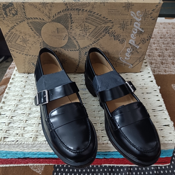 MJ LOAFER - Picture 3 of 6